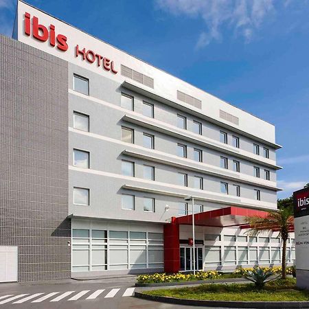 ホテル Ibis Manaus Aeroporto エクステリア 写真