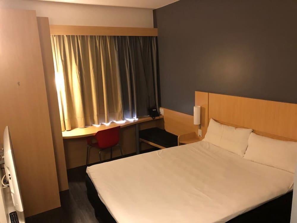 ホテル Ibis Manaus Aeroporto エクステリア 写真