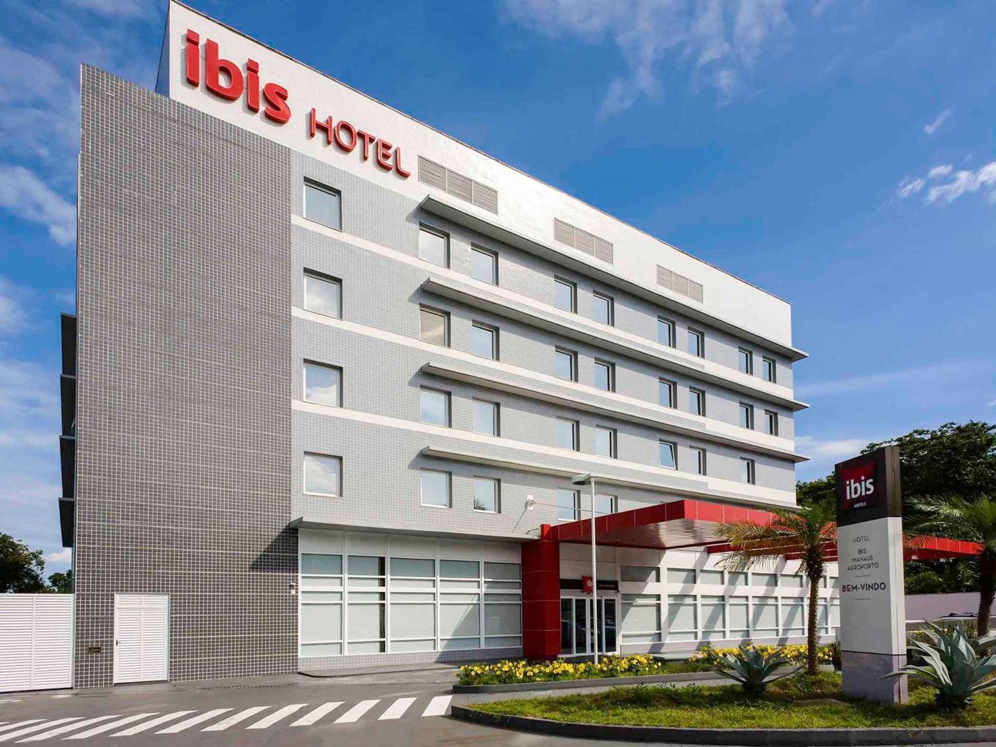 ホテル Ibis Manaus Aeroporto エクステリア 写真