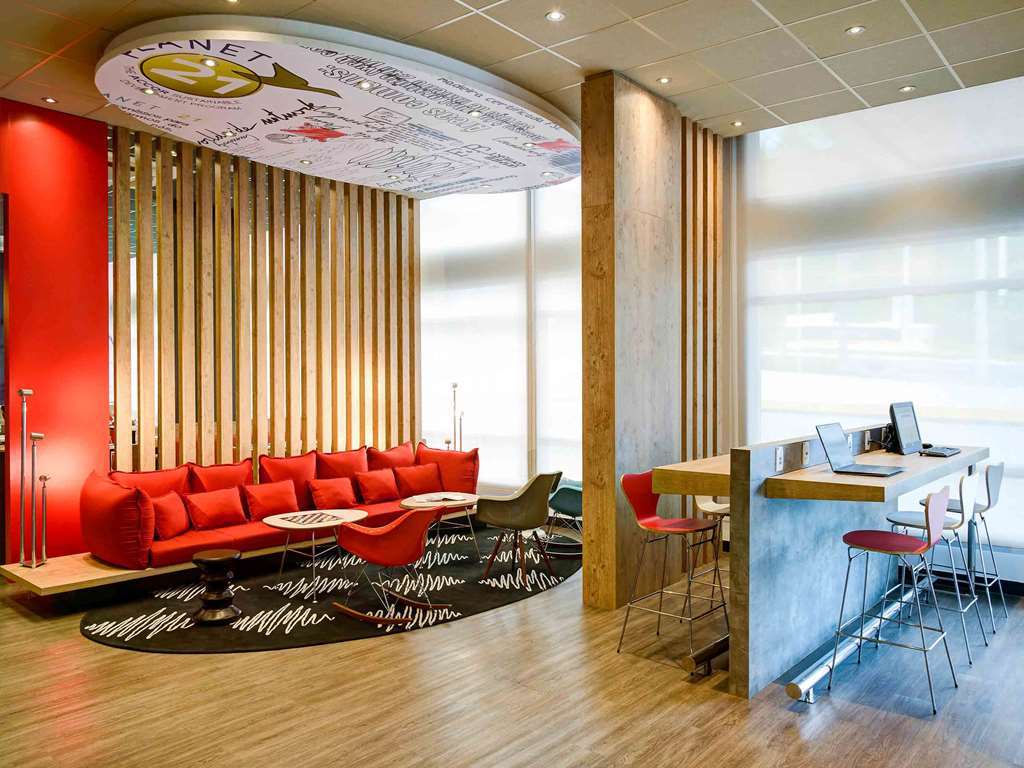 ホテル Ibis Manaus Aeroporto エクステリア 写真